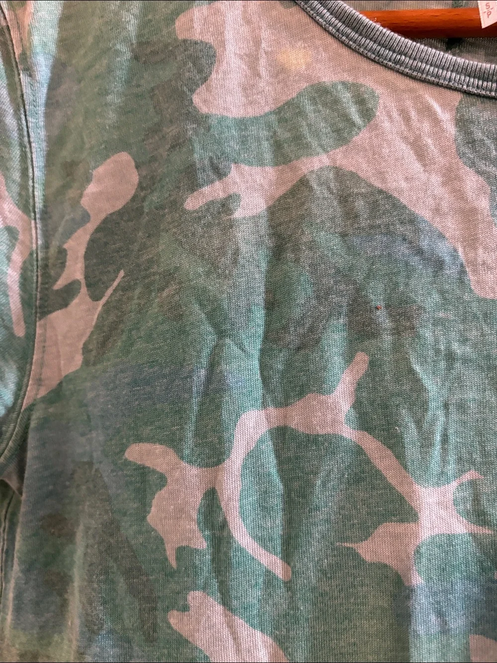 Free People Green Camo Short Sleeve Tee NWT S/P